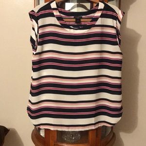 Ann Taylor Factory women’s top LP